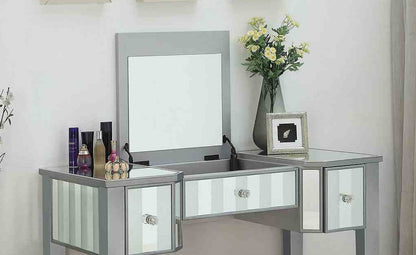 Solid Wood Transitional Vanity with Storage Drawers in Silver for Bedroom