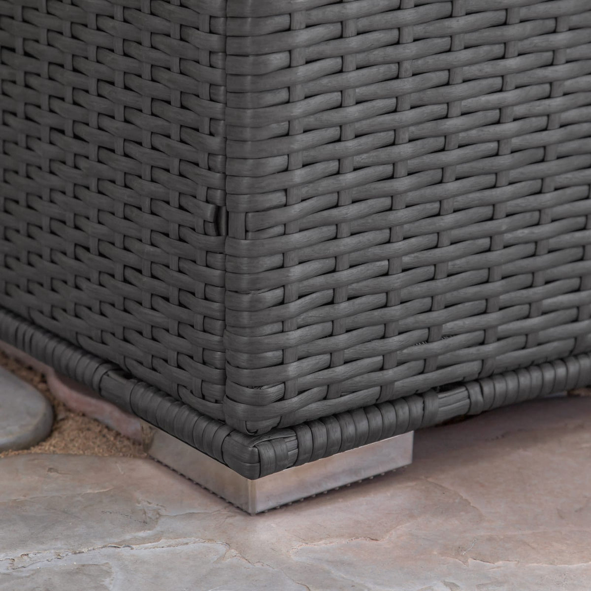 Grey Rattan Outdoor Storage Bench with Iron Frame for Patio Use for Living Room