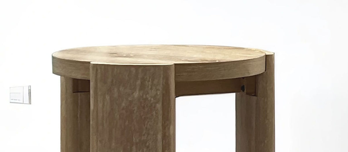 Oak End Table - 20" Round Contemporary Design