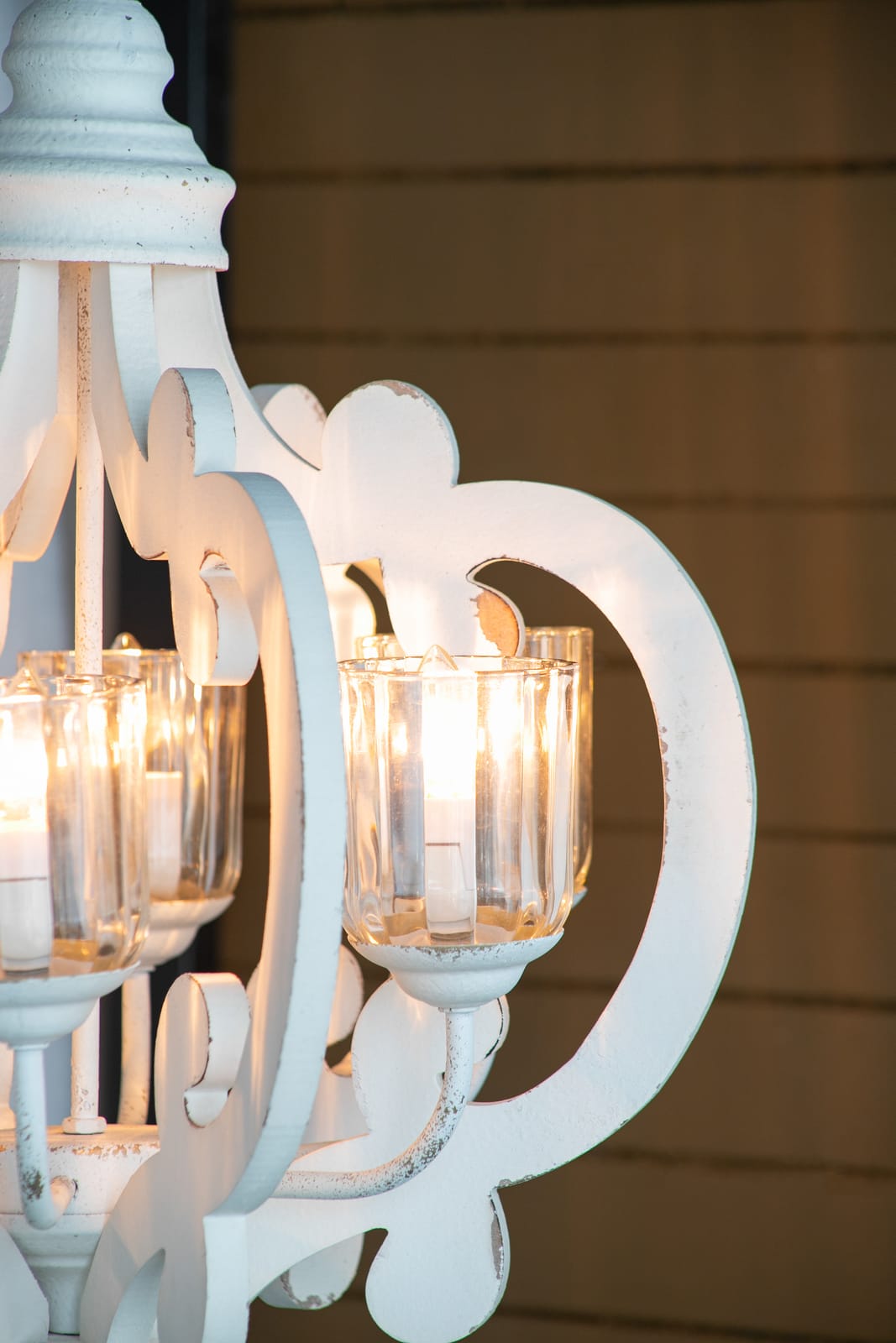 Cream Farmhouse Chandelier with Iron Details for Dining Room Lighting