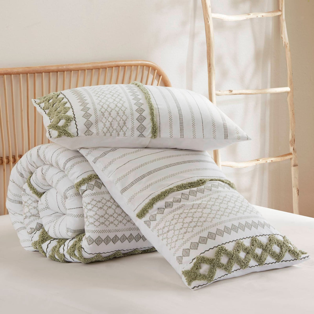 King Cotton Aztec Print Comforter Set with Chenille