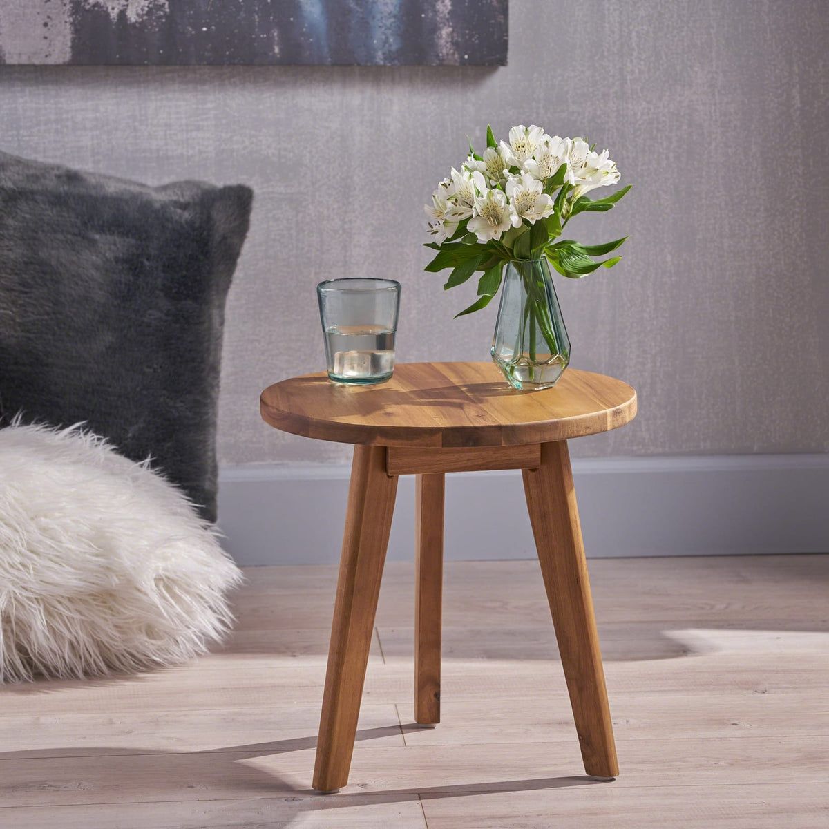 Natural Wood Round End Table for Garden or Poolside Patio Decor