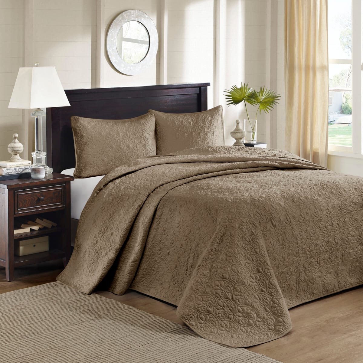 Cozy Mocha Cotton Reversible Bedspread Set - King Size
