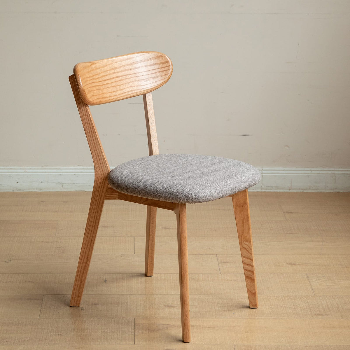 Set of 2 Solid Oak Dining Chairs - Natural Wood Finish