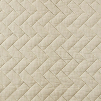 Luxurious Queen Quilt Set - Linen Comfort & Style