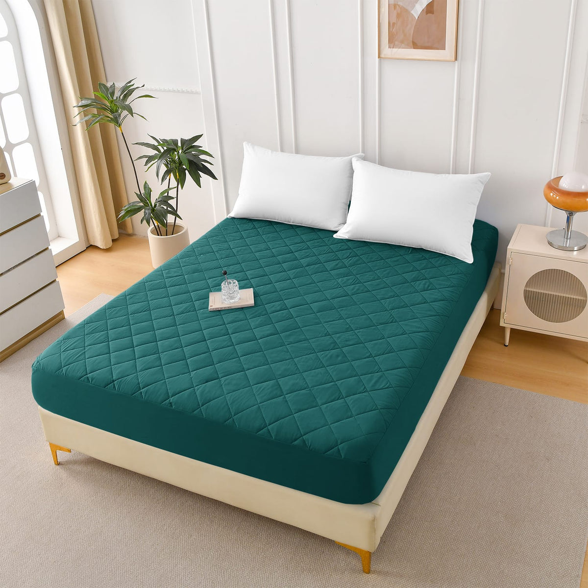 Diamond-Patterned Waterproof Quilted Fitted Sheet, Green, King Size
