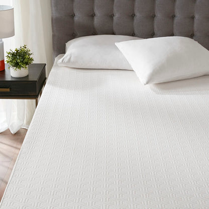 White Polyester Mattress Protector 80x78 Inch