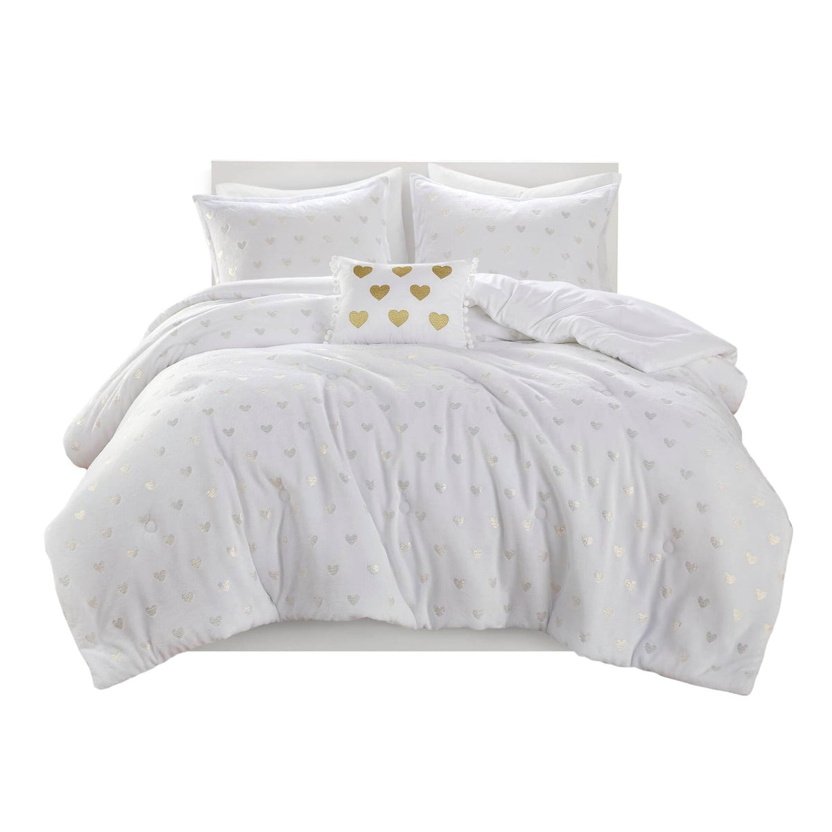 Full/Queen Plush White Comforter Set with Heart Motif