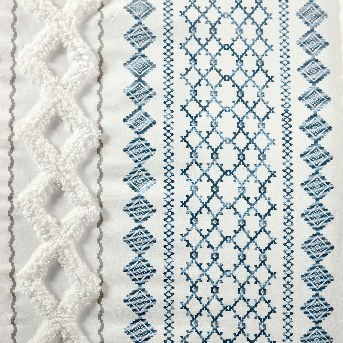 King Cotton Aztec Print Duvet Cover Set Multicolor