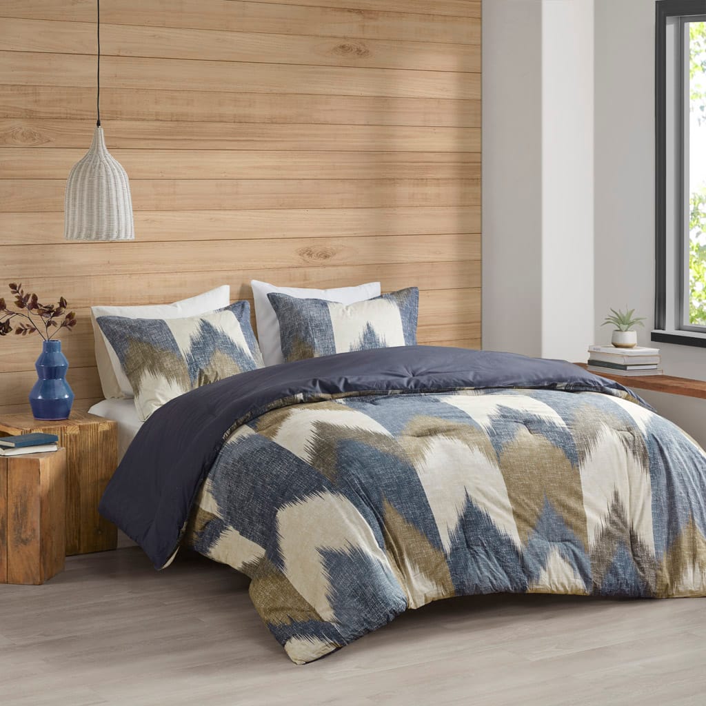 Navy Polyester Comforter Set - King/Cal King