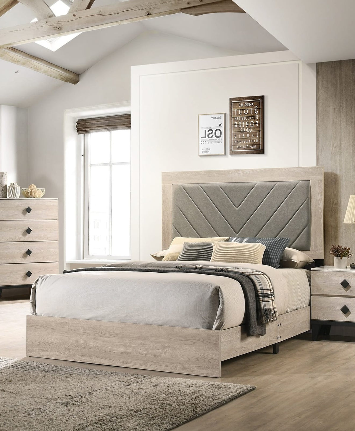 California King Cream Grey Wood Bed Frame for Bedroom