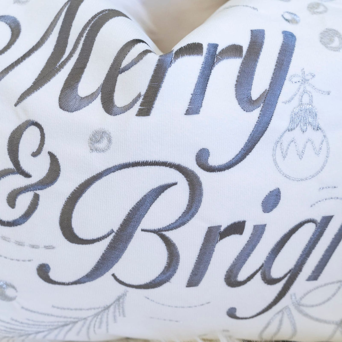 14x20" White Silver Embroidered Velvet Throw Pillow Set