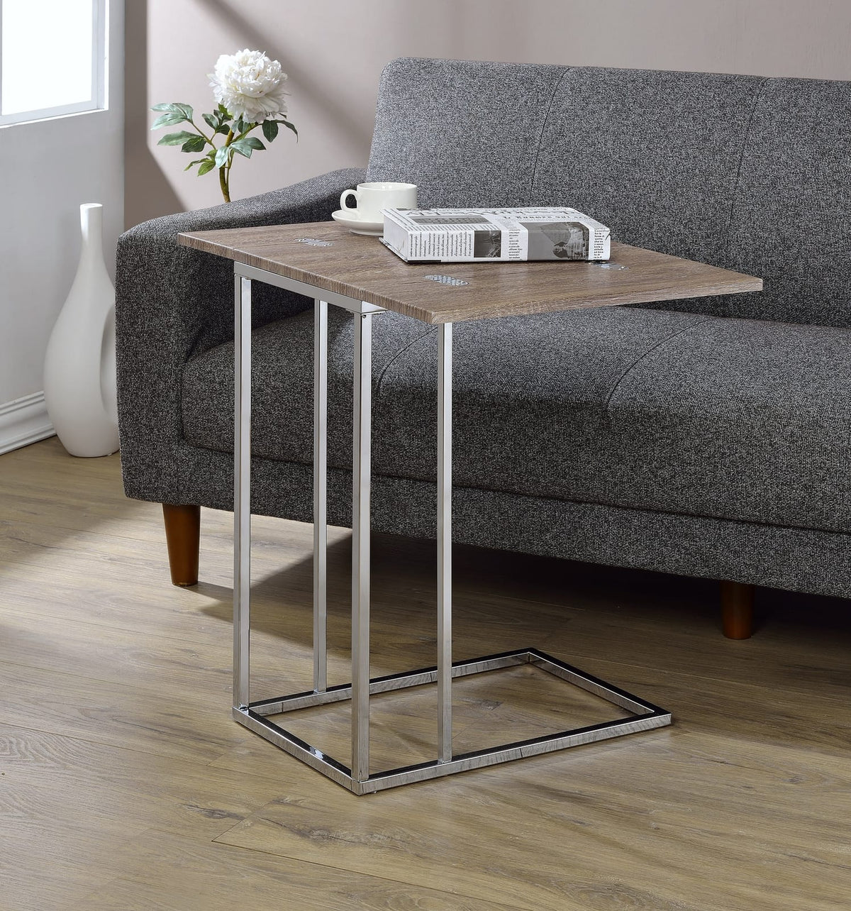 18" x 24" Oak Accent Table with Swivel Extension Top