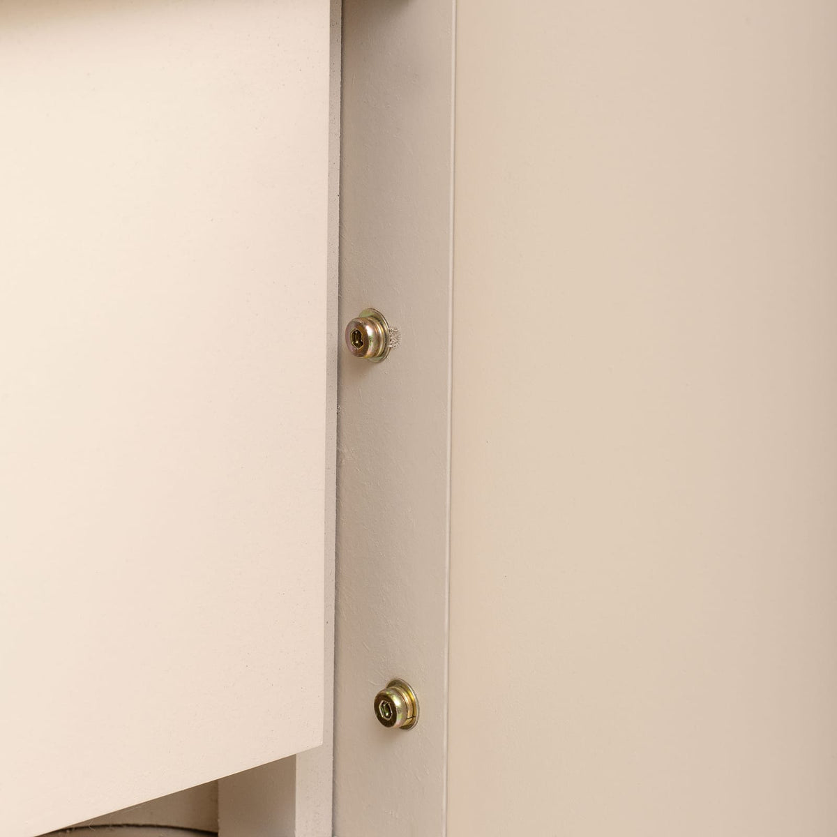 TREXM Retro Console Table - Natural Wood Wash, 2 Drawers