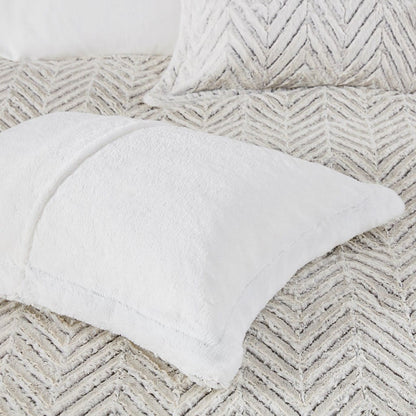 Luxurious Queen Ivory Faux Fur Comforter Set - Ultra Plush Comfort