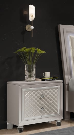 Champagne Solid Wood Nightstand with 2 Drawers