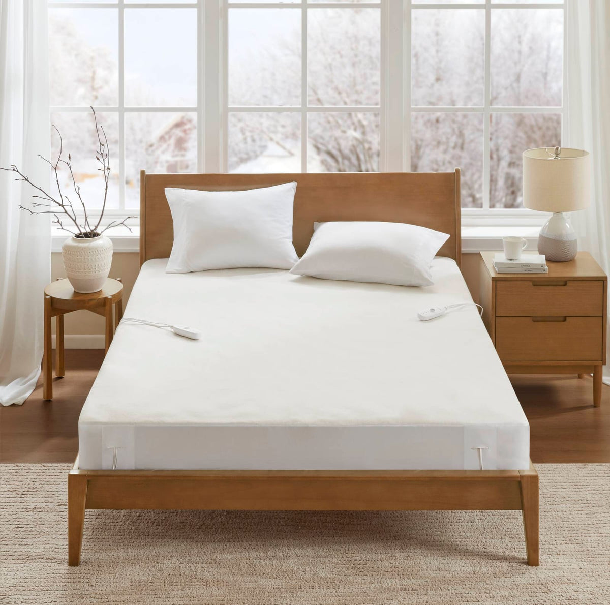 Queen Heated Mattress Pad - White Polyester, 1-Piece